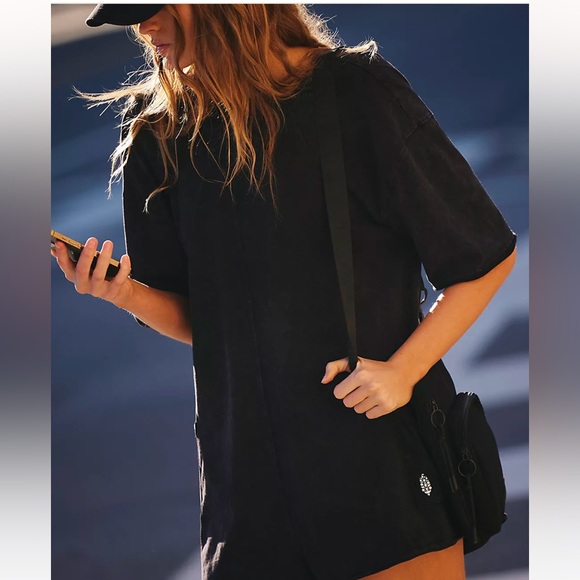 Free people movement marble color hotshot tee romper size medium - Picture 2 of 12